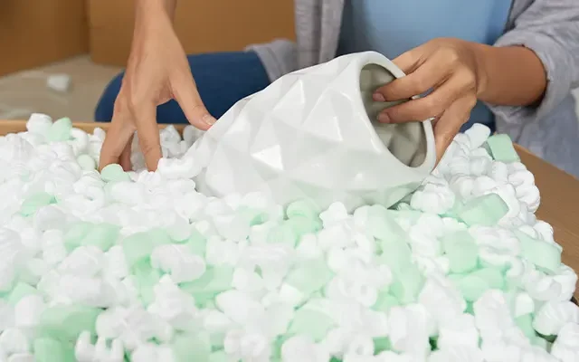 Packing Tips from the Pros: How to Safely Pack Your Belongings for a Move