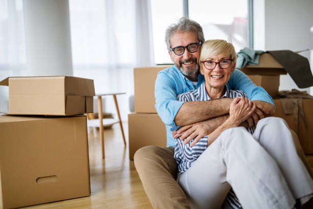 Trusted movers helping seniors downsize and transition to new homes comfortably