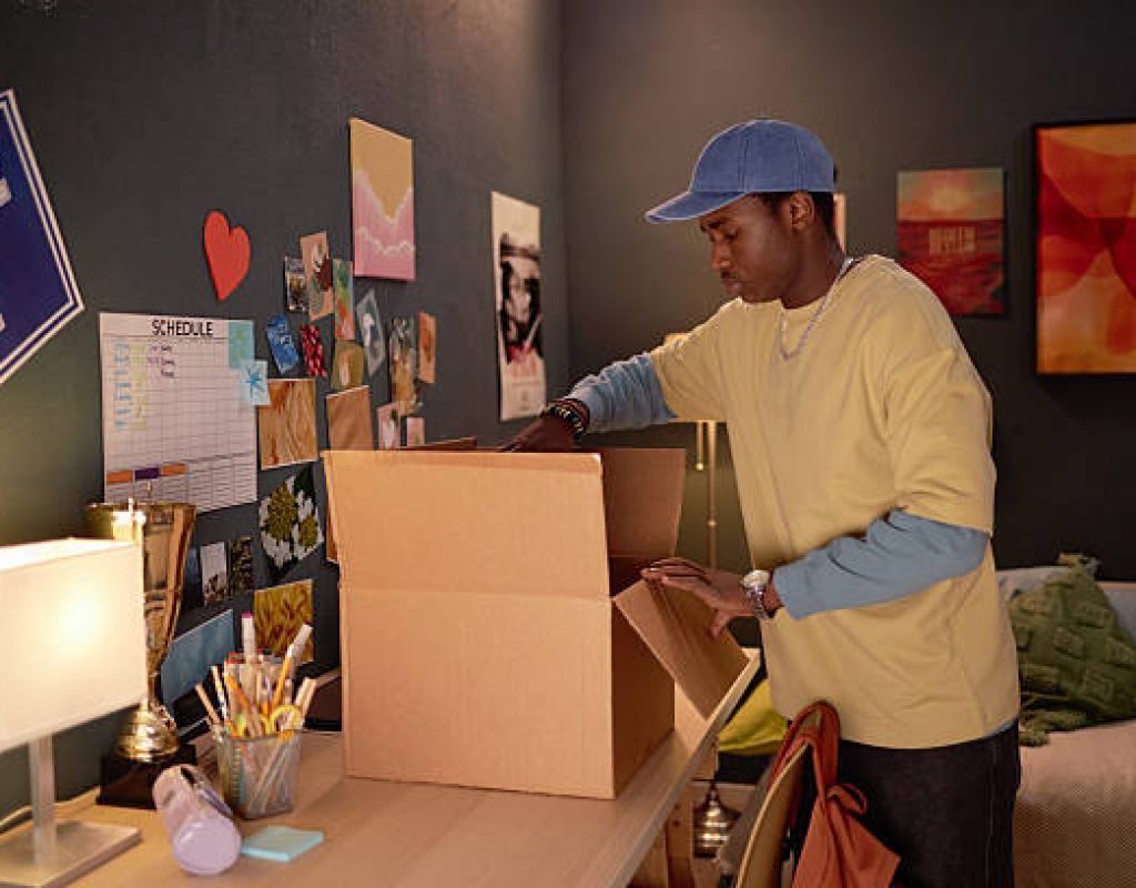 Packing Bees Movers supporting students with easy and affordable moving solutions in La Jolla, CA